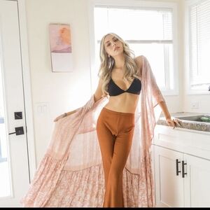 Sheer Blush Floral Free Flow Duster Kimono